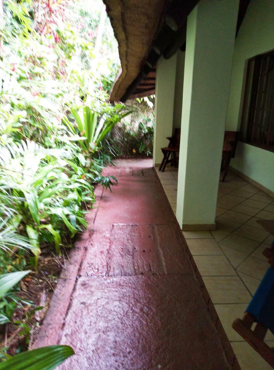 African Ambience Guest House Сент-Люсия Экстерьер фото